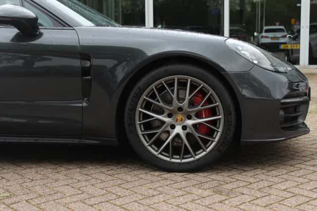 Porsche Panamera (2021) thumbnail 14