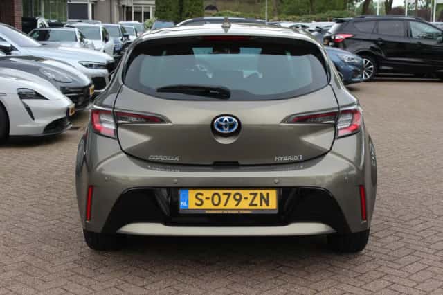 Toyota Corolla (2021) thumbnail 15