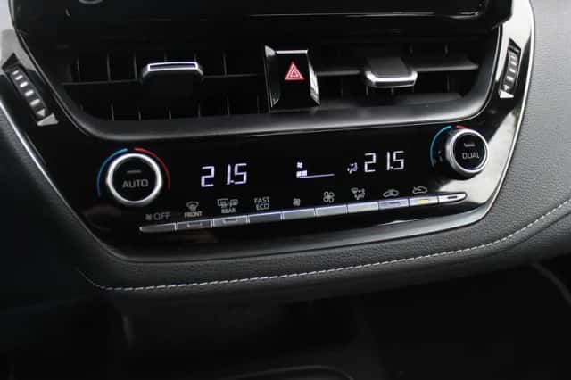 Toyota Corolla (2021) thumbnail 26