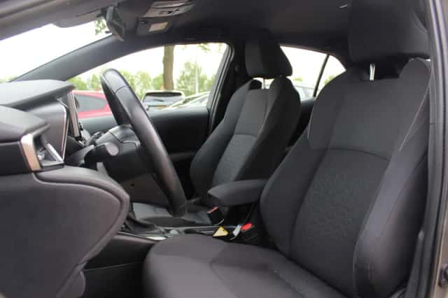 Toyota Corolla (2021) thumbnail 4