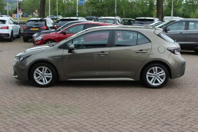 Toyota Corolla (2021) thumbnail 7