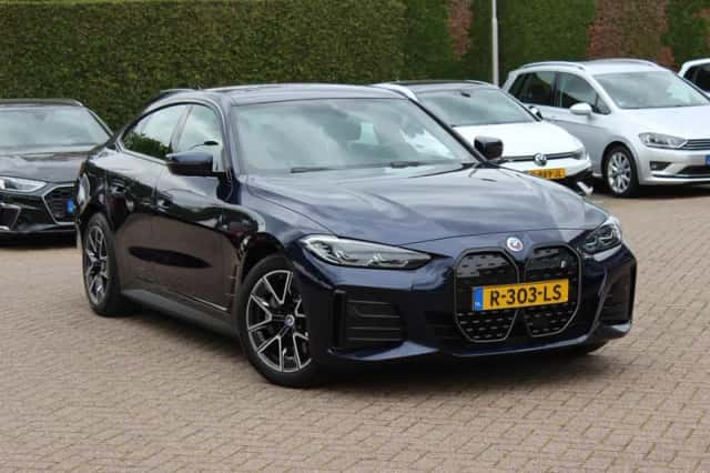 BMW i4 (2022)