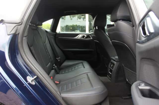 BMW i4 (2022) thumbnail 13