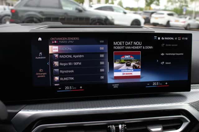 BMW i4 (2022) thumbnail 23