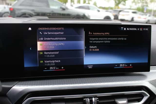 BMW i4 (2022) thumbnail 26