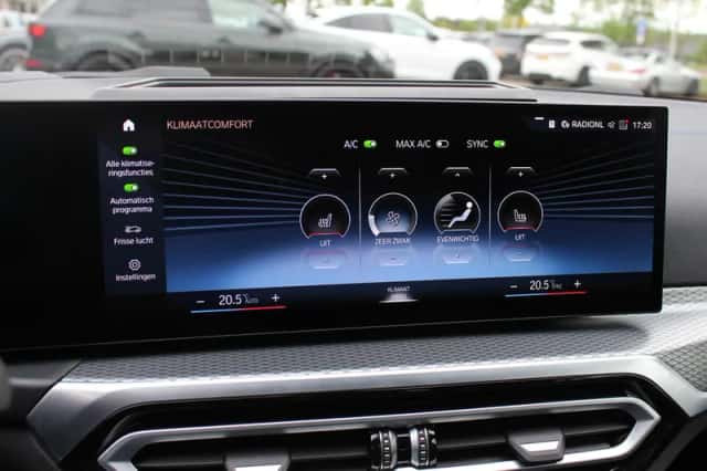 BMW i4 (2022) thumbnail 28
