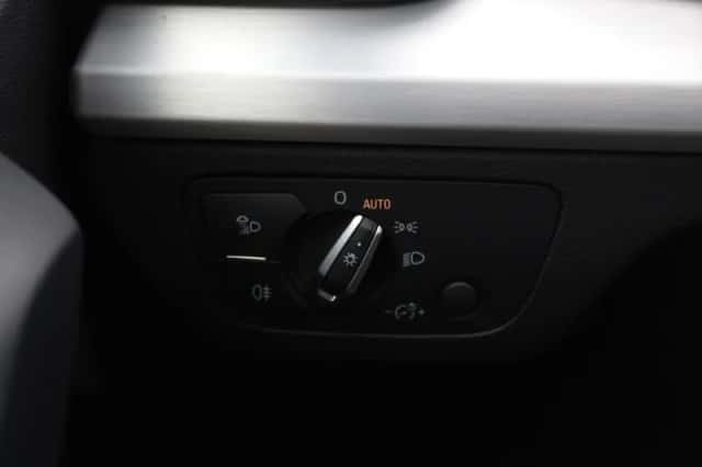 Audi Q5 (2022) thumbnail 30