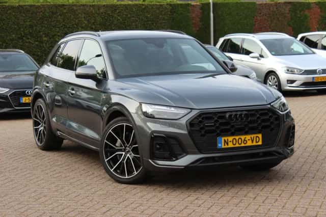 Audi Q5 (2022) thumbnail 35