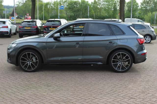 Audi Q5 (2022) thumbnail 8