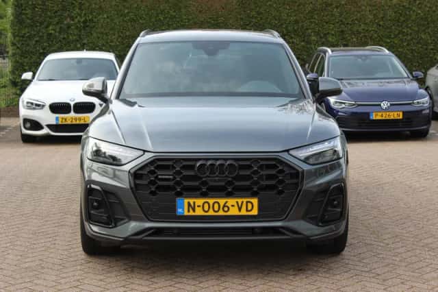 Audi Q5 (2022) thumbnail 9
