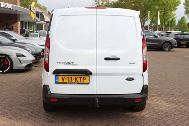 Ford Transit (2018) thumbnail 15
