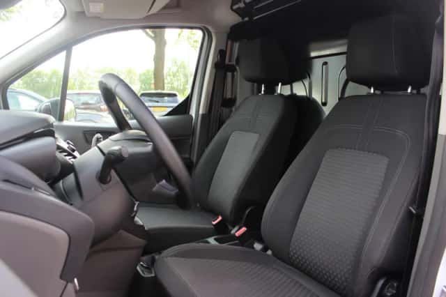 Ford Transit (2018) thumbnail 5