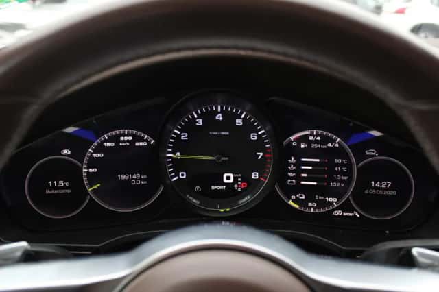 Porsche Cayenne (2019) thumbnail 18