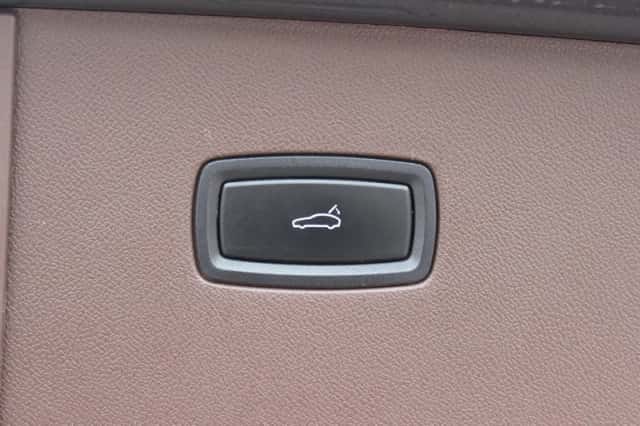 Porsche Cayenne (2019) thumbnail 37