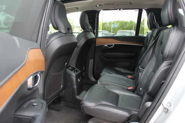 Volvo XC90 (2019) thumbnail 11