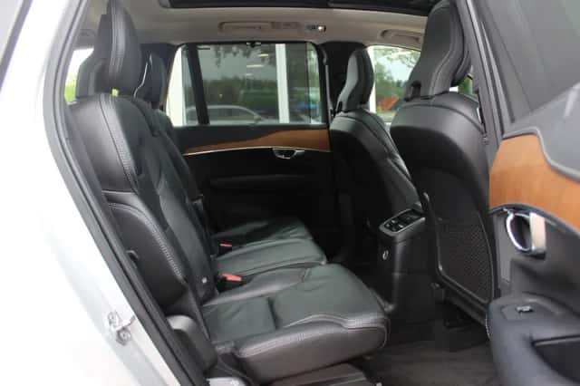 Volvo XC90 (2019) thumbnail 12