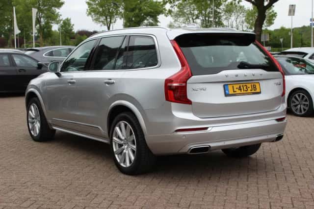 Volvo XC90 (2019) thumbnail 3