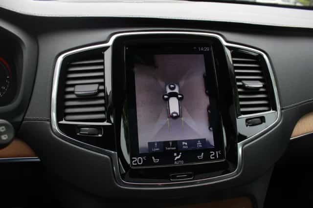 Volvo XC90 (2019) thumbnail 21