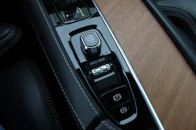 Volvo XC90 (2019) thumbnail 30