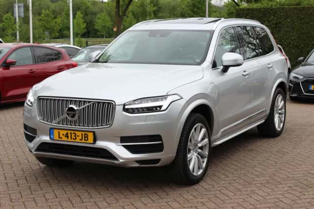 Volvo XC90 (2019) thumbnail 6
