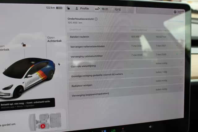 Tesla Model 3 (2020) thumbnail 28