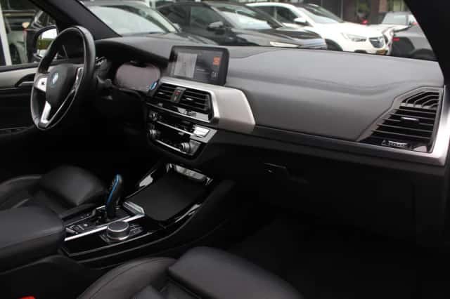 BMW iX3 (2021) thumbnail 14