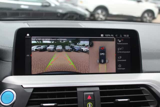 BMW iX3 (2021) thumbnail 22