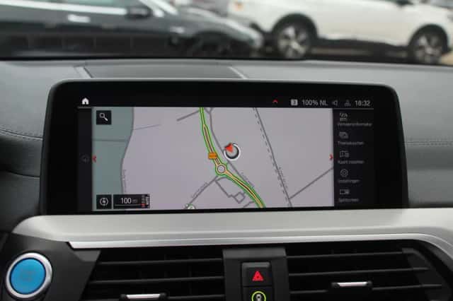BMW iX3 (2021) thumbnail 23