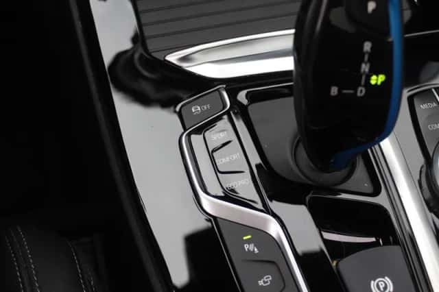 BMW iX3 (2021) thumbnail 28
