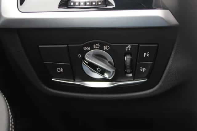BMW iX3 (2021) thumbnail 34