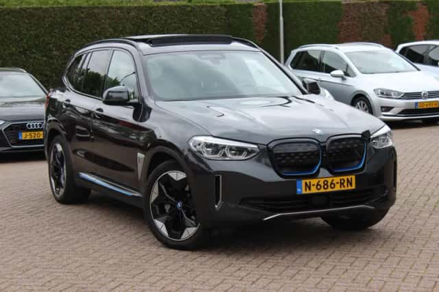 BMW iX3 (2021) thumbnail 37