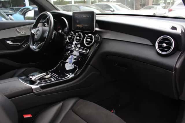 Mercedes-Benz GLC-Klasse (2017) thumbnail 12