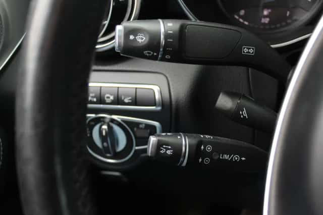 Mercedes-Benz GLC-Klasse (2017) thumbnail 28