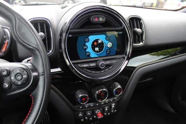 MINI Countryman (2017) thumbnail 19