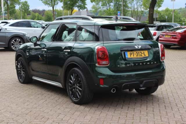 MINI Countryman (2017) thumbnail 3