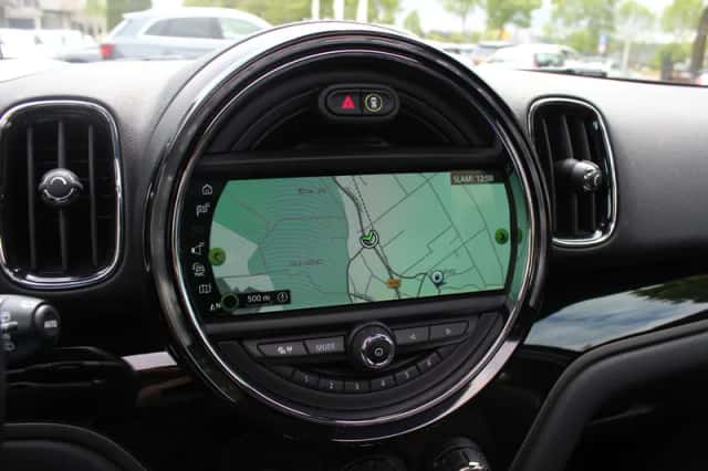 MINI Countryman (2017) thumbnail 23