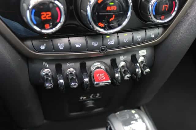 MINI Countryman (2017) thumbnail 27