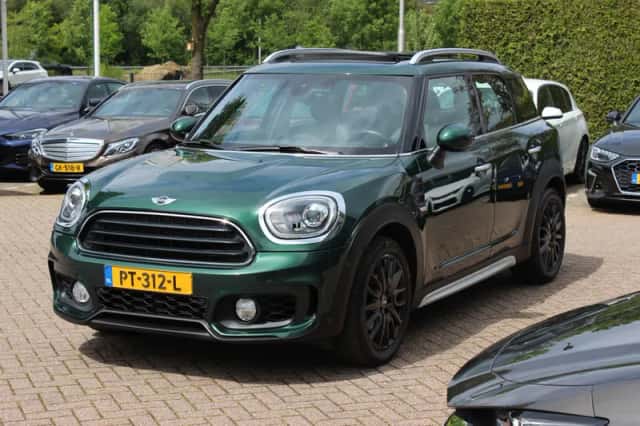 MINI Countryman (2017) thumbnail 6