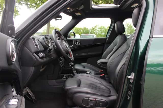 MINI Countryman (2017) thumbnail 10