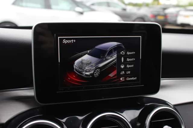 Mercedes-Benz C-Klasse (2015) thumbnail 24
