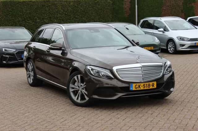 Mercedes-Benz C-Klasse (2015) thumbnail 33