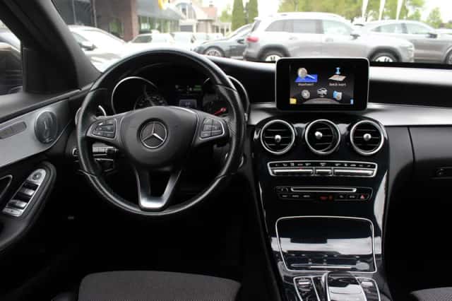 Mercedes-Benz C-Klasse (2015) thumbnail 9