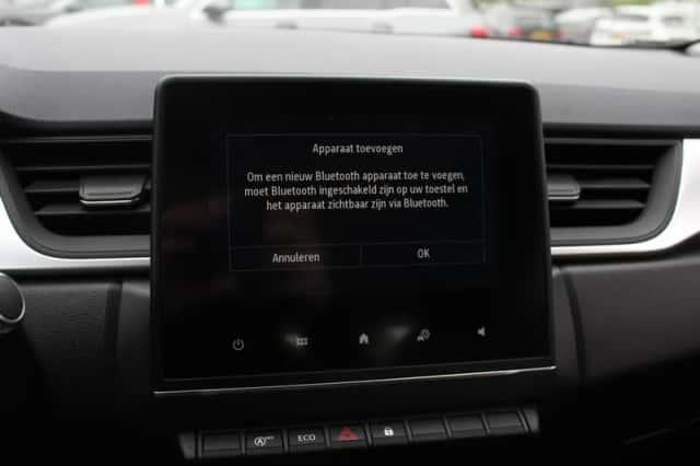 Renault Captur (2021) thumbnail 26