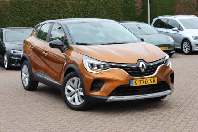 Renault Captur (2021) thumbnail 37