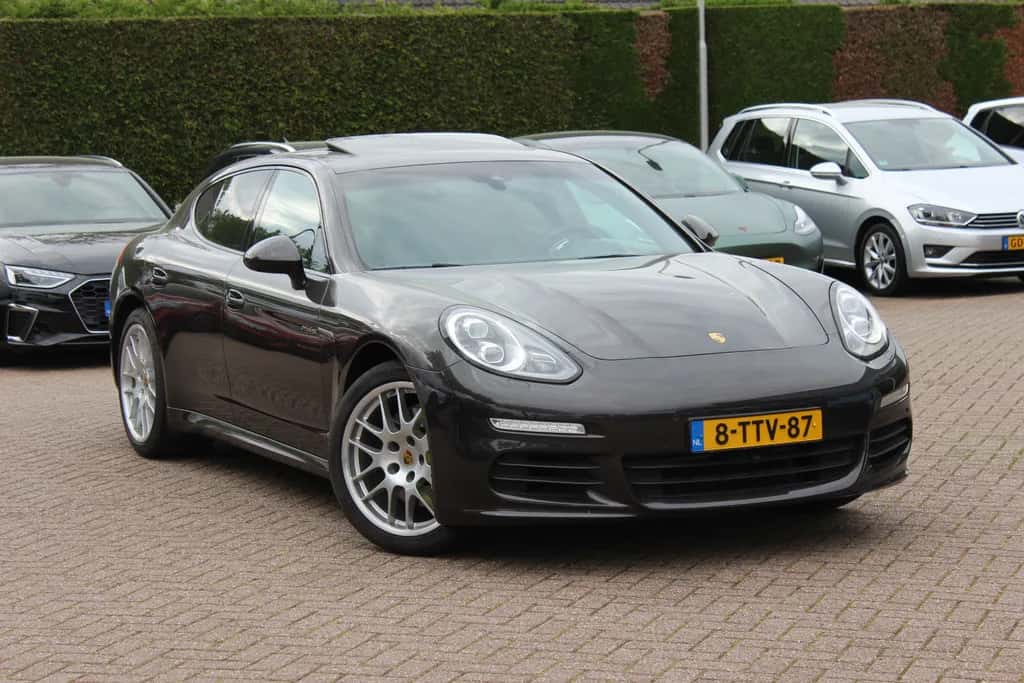 Porsche Panamera (2014) — foto 1