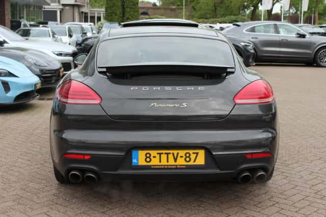 Porsche Panamera (2014) thumbnail 15