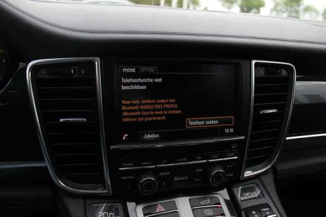 Porsche Panamera (2014) thumbnail 22