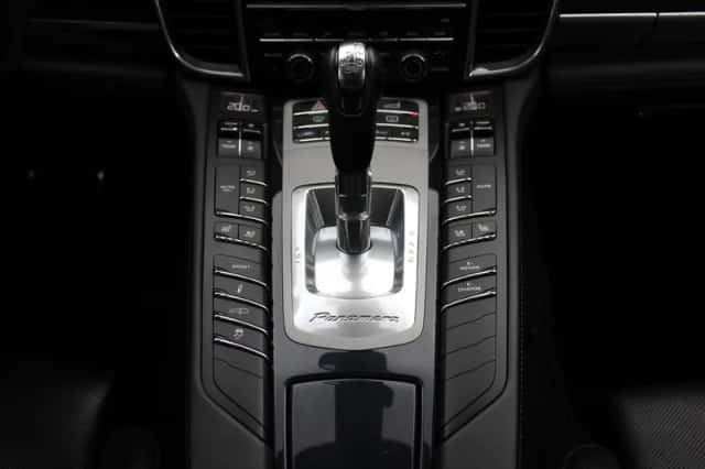 Porsche Panamera (2014) thumbnail 25