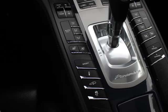 Porsche Panamera (2014) thumbnail 27