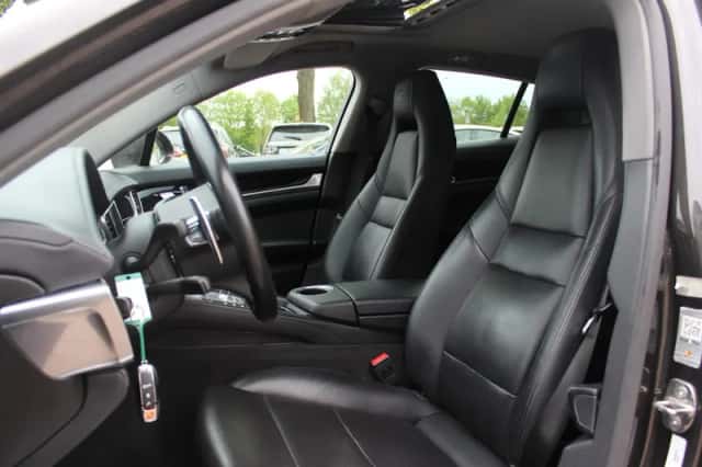 Porsche Panamera (2014) thumbnail 4